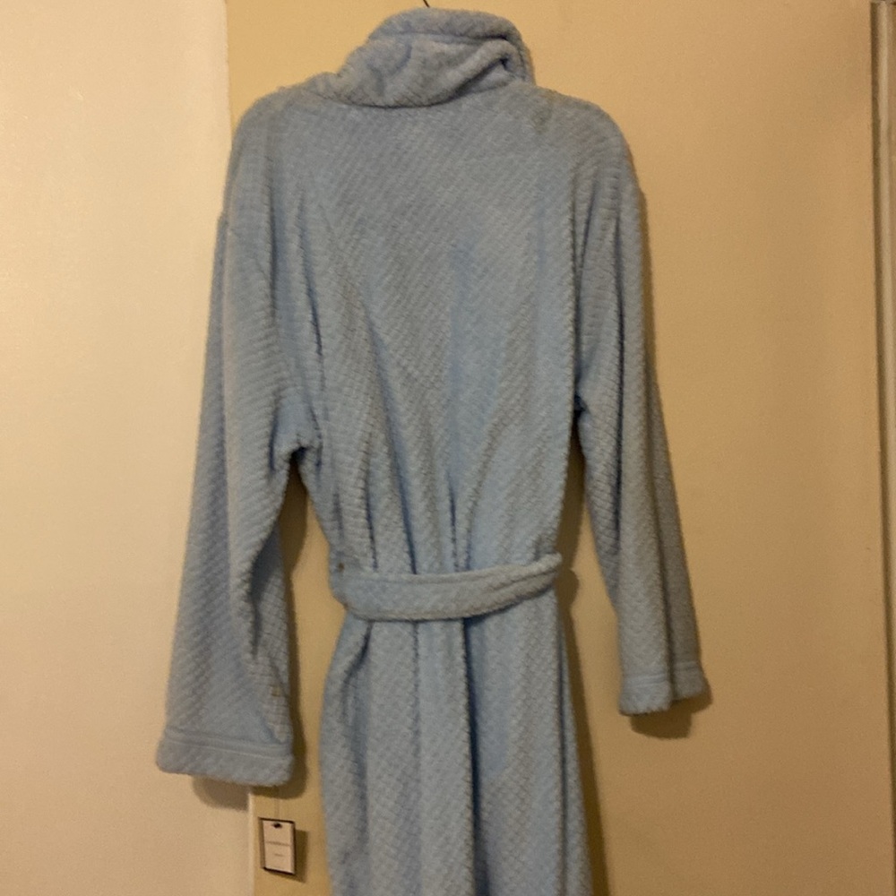 NWT baby blue robe - Picture 6 of 6